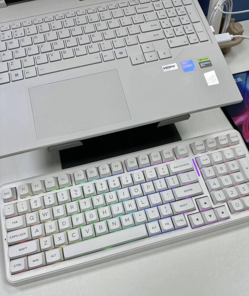 Gaming Keyboard Mechanical Wireless - MCHOSE K99 V3 Özelleştirilebilir Mekanik Klavye